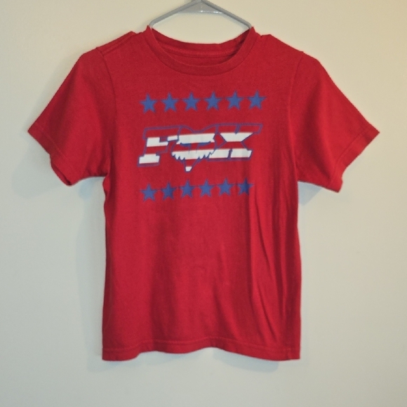Red Kids Short Sleeve Tee with Blue Stars LOT L - Picture 3 of 5